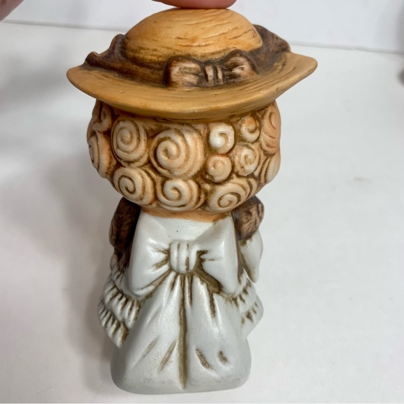 Vintage porcelain girl with kitty cat. Pretty Curly haired girl - Picture 4 of 7